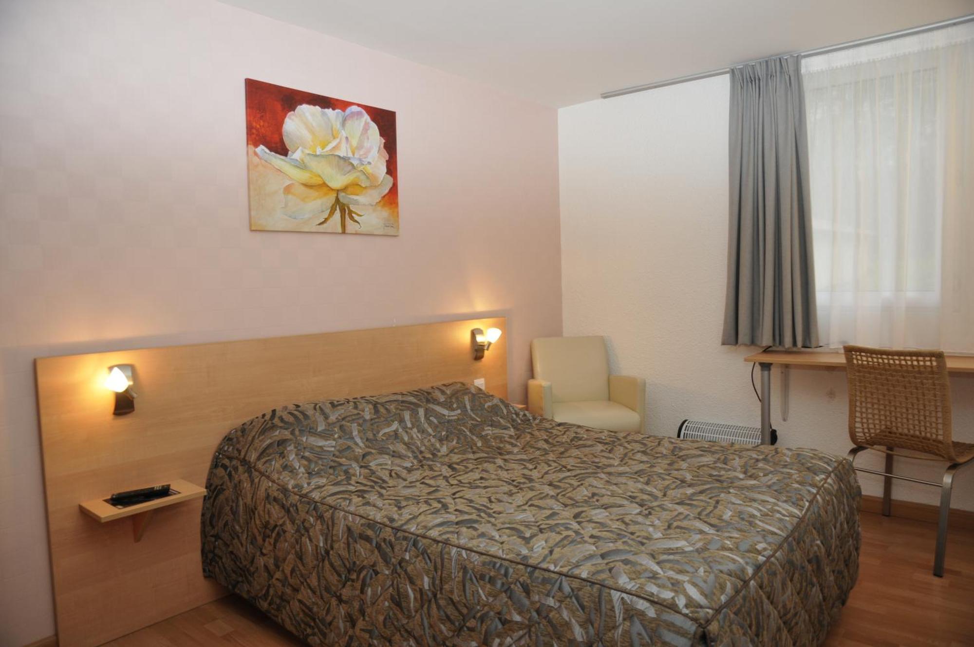 The Originals City, Hotel Et Restaurant Aster, Saint-Avold Nord Creutzwald Ruang foto